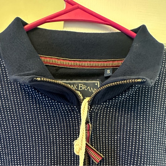 🆕 Live Oak Brand Quarter Zip Sweater - Picture 2 of 6